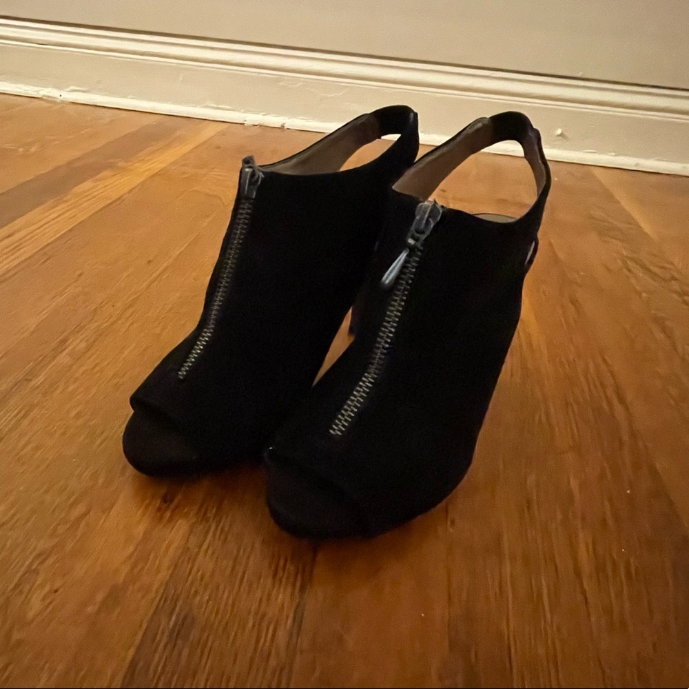 Zip-up front, open-toes heels